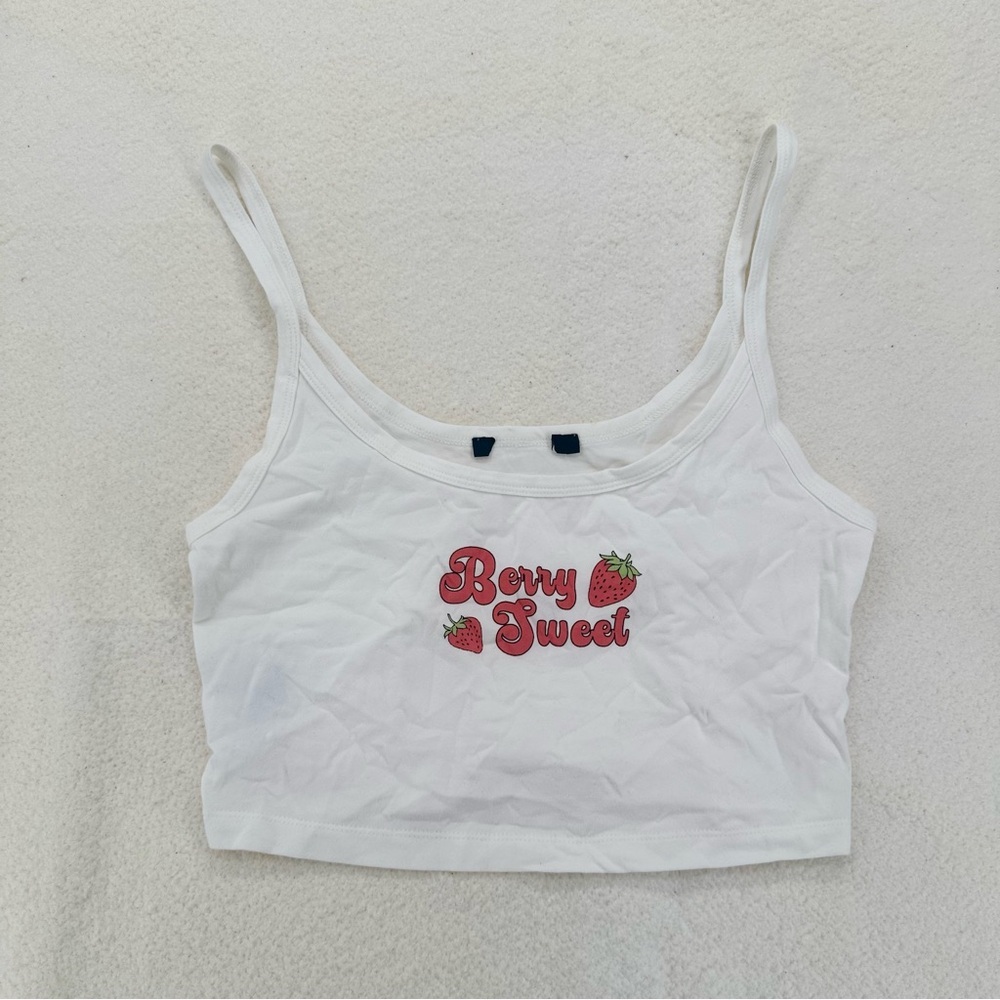 Forever 21 Berry Sweet White Cropped Tank Top Cami NWOT